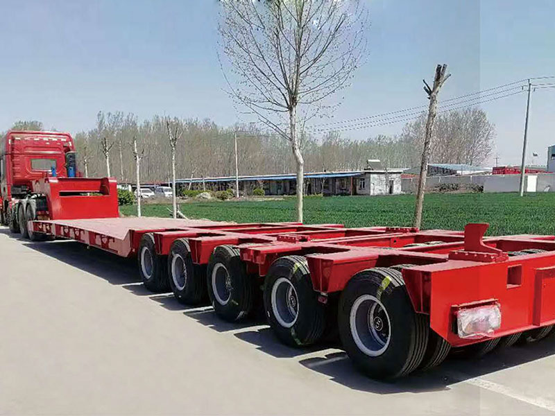 風(fēng)電機(jī)艙運(yùn)輸專用車1